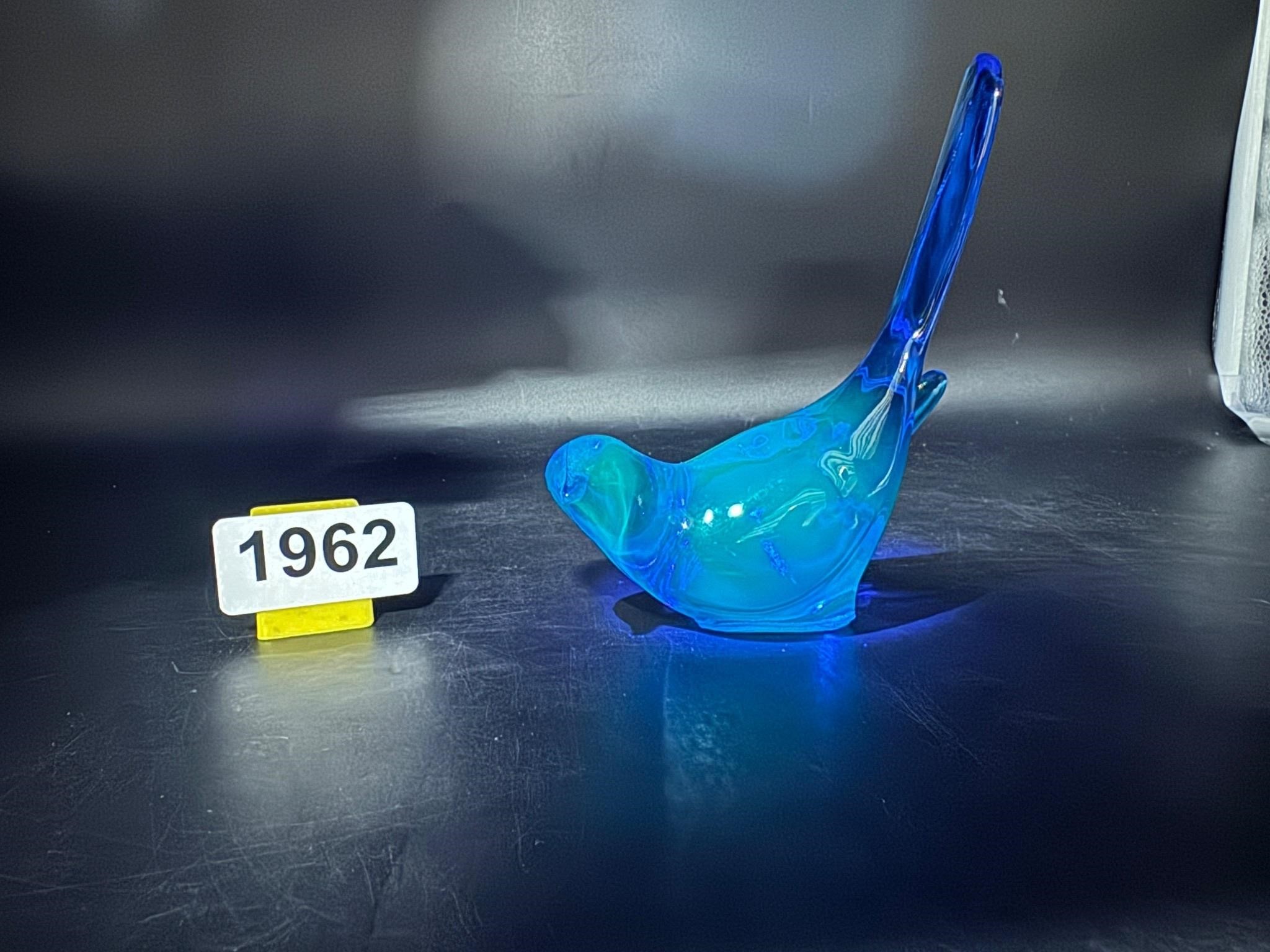 Vintage UV Reactive Blue Bird Fenton?