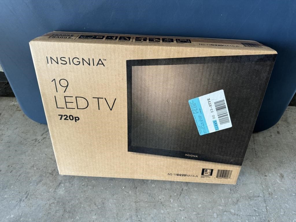 19" LED TV