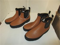 Womens Rain Boots Sz 10&12