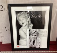 Marilyn Monroe Artwork/Photo, W/ New 2018 Calendar