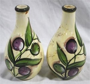 Pair 7.5" tall vases