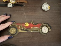 VINTAGE CAR THERMOMETER