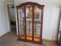 nice lighted china cabinet - 2016 model (1of2)