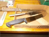 (3) Long Knives & Sheffield Knife In Box!