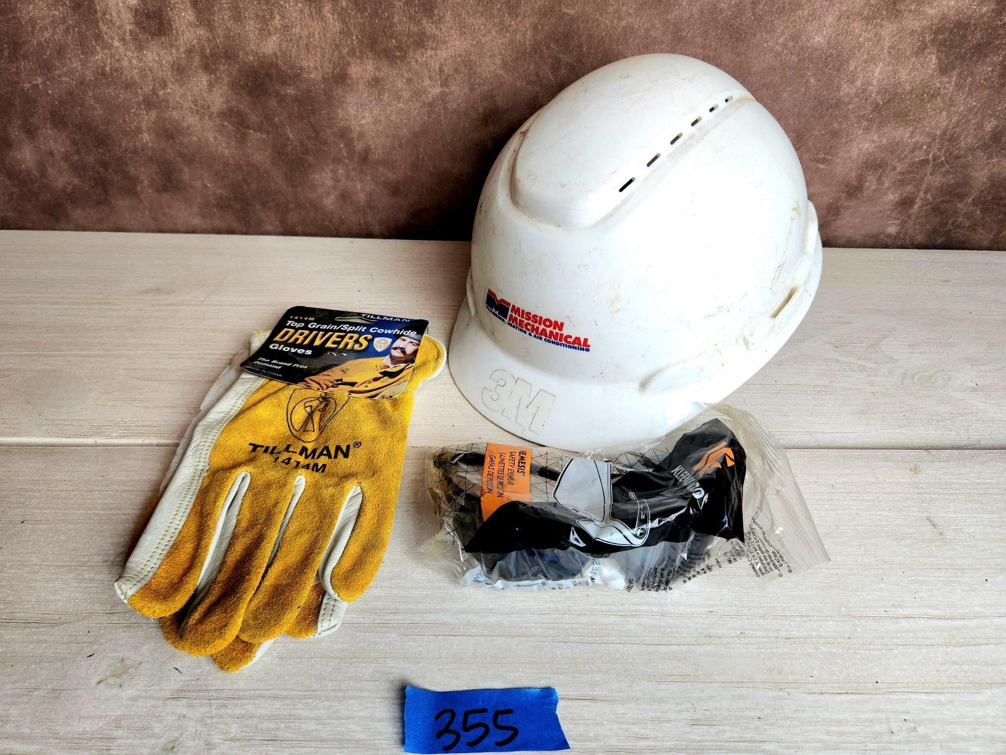 Lot of Construction Items Hard hat/gloves/Glasses