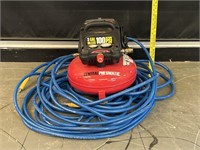 Central Pneumatic 3 Gal Air Compressor W. Hose