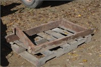 Pallet Forks, Approx 48"x 5", 20" Mast