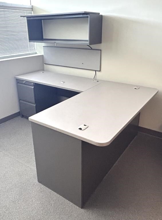 BUSINESS EQUIPMENT AUCTION - EXECUTIVE L DESKS