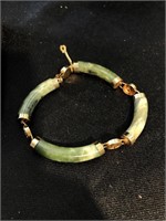 Bracelet with jade band
