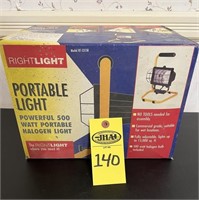 New Right Light Portable Light