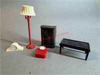 Renwall DH Radio, Lamp, Clock, Scale, & Bench