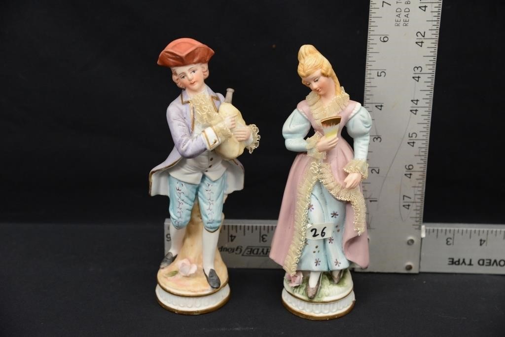 VICTORIAN COUPLE FIGURINES