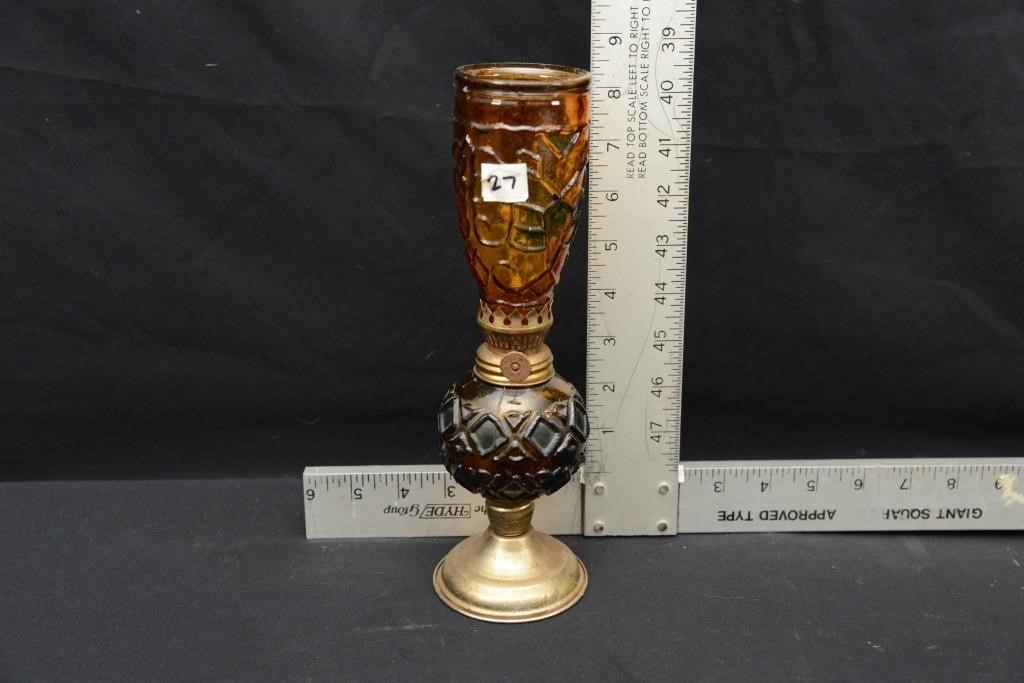 8" VINTAGE AMBER GLASS MINIATURE OIL LAMP