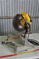 DW704 12" Miter Saw "Untested"