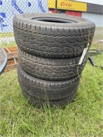 450) 4 - 265/70/R16 tires