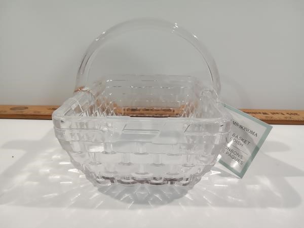 Williams-Sonoma Easter Basket Candy Dish