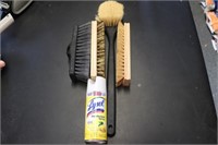 2  Scrub Brushes and 2 Deck Brush Heads, Lysol