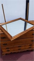 3 Drawer dresser with mirror (Needs restoration)