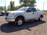 2004 Ford F150 XLT 4X4 Club Cab Pickup