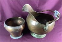 Copper Coal Shuttle With Delft Handles & Spittoon