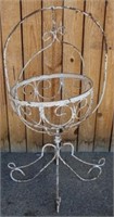 Swinging Wire Planter - 36" tall