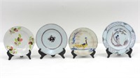 (4) English Delft plates, 18th century, to