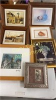 10 framed pictures in tote