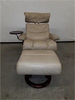 EKORNES LEATHER TYPE RECLINING CHAIR