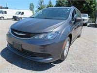 2017 CHRYSLER PACIFICA LX 213305 KMS