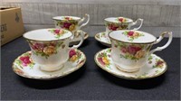 4 Royal Albert Old Country Roses Cups & Saucers