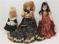 3 - VINTAGE DOLLS