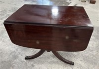 Duncan Phyfe Mahogany Drop Leaf Dining Table