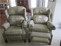 2 matching queen paid recliners