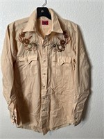 Vintage Chute #1 Floral Embroidered Pearl Shirt