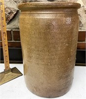 Stoneware Crock has a large crack
