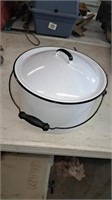 12? inch stoneware pot