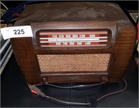 Vintage Working Philco Radio