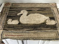 ANTIQUE HOOK RUG