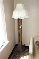 WICKER FLOOR LAMP 68" HIGH
