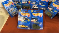 Miscellaneous lot of 8 Hot wheels New on card