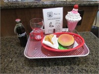 old drive inn tray set