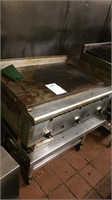 Griddle w/Stand