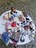 Large stuffed animal lot