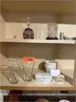 CONTENTS OF CABINET CRYSTAL BELL COKE GLASSES+