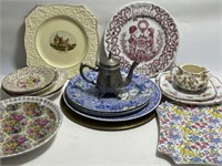 COLLECTION OF VINTAGE MIX MATCH PLATES AND