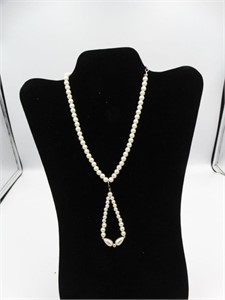 16" w/3" Ext. Lariat Style Faux Pearl Necklace