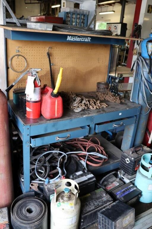 MASTERCRAFT WORKBENCH