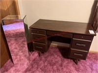 Older Dark Colored Desk (2 knobs missing)