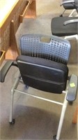 FOLDING ROLLING CHAIR