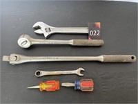 8" Crescent Wrench, Huskey Ratchet Tool & Misc